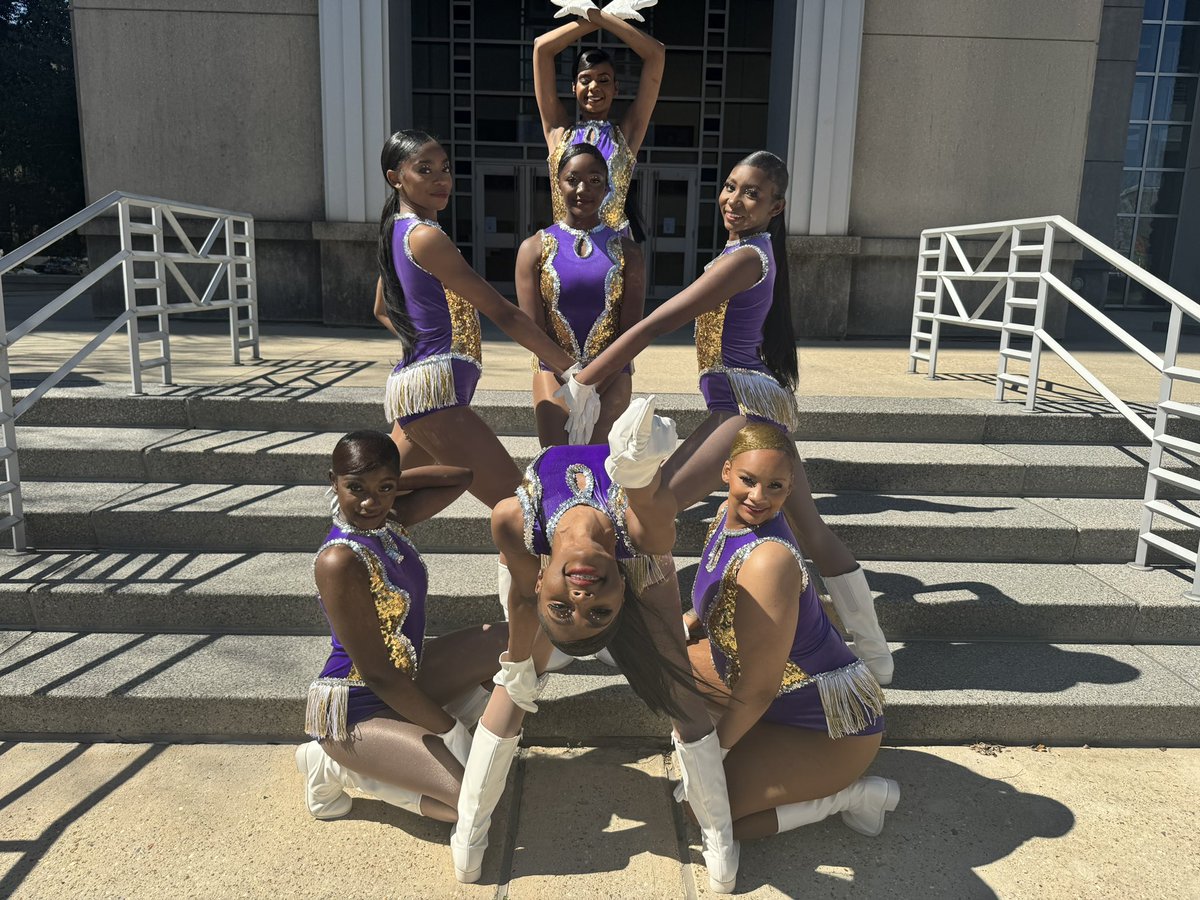 divineladiespg's tweet photo. The Divine Ladies of Purple and Gold x 225fest 🔥

Thank you @official225fest for the opportunity! We can’t wait for next year! 🥰 https://t.co/QSqFOaVQz1