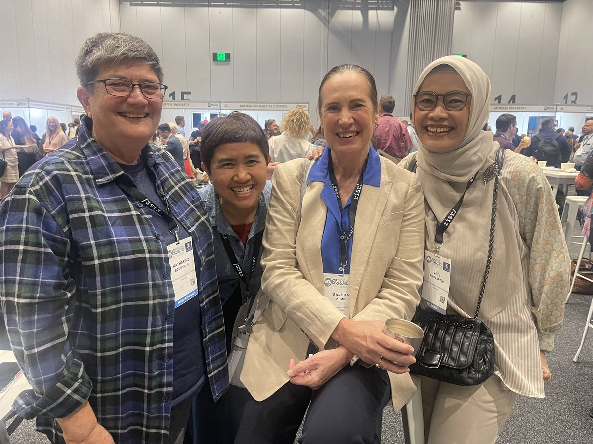 kathy_boursicot's tweet image. #Ottawa2024 #HPAC @kathy_boursicot So nice to catch up with old friends!!