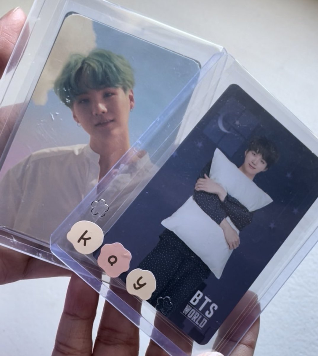 ohkayganda's tweet photo. Rare #SUGA rpcs found at #c4rtlene_proofs 🥹✨🫶
With FREE official Dicon photocard 😭
Thank you thank you!!! https://t.co/ijDCM4eO5W