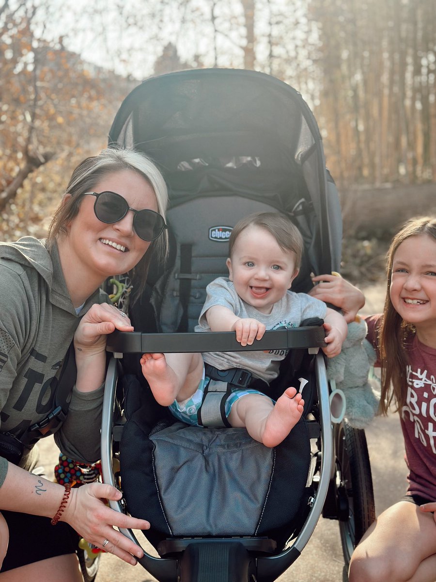 morganjune15's tweet photo. My boogies ❤️ https://t.co/g5IlwpSXYf