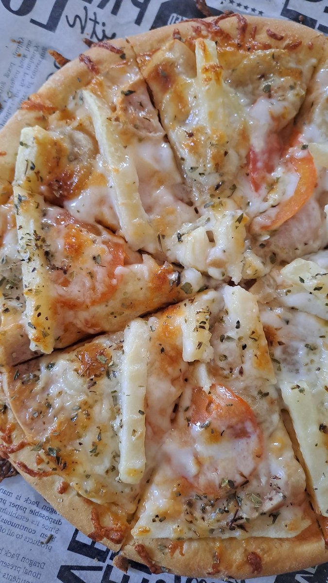 pingups's tweet photo. Pizzaaaaaa bruuhh.... https://t.co/1h2OV2rXHa