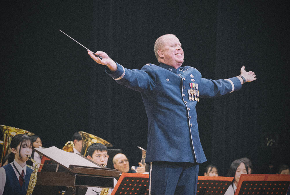 Friendship's Symphony 🎶 The Band of the Pacific recently joined students from the Akishima City Zuiun Jr. High School Wind Ensemble and the Akishima City Haijima Jr. High School Wind Ensemble for the Japan-U.S. Joint Music Concert.