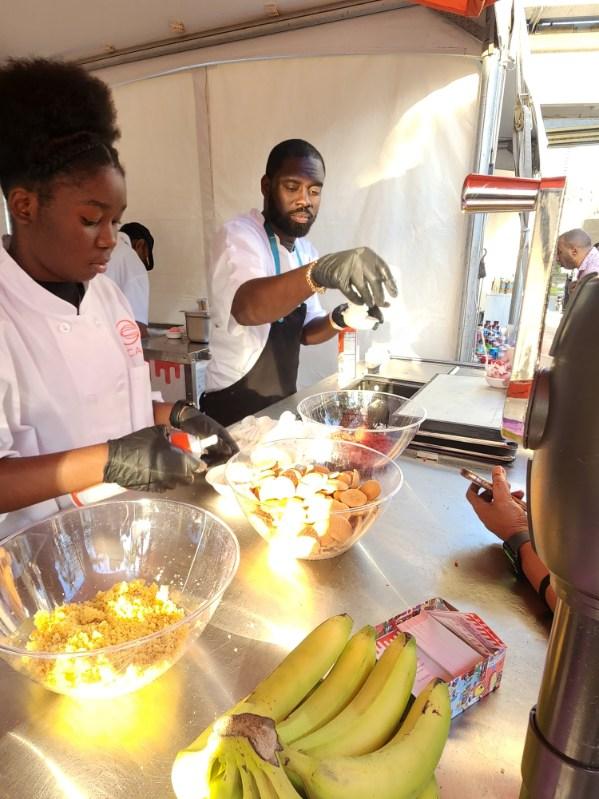 MrsMStewart_'s tweet image. Our culinary students spent this beautiful Sunday working side-by-side with Celebrity Chef Marcus Samuelsson at the South Beach Wine &amp;amp; Food Festival Event Overtown Eats! Their culinary skills were showcased for all to see &amp;amp; taste!#highexpectations #YourBestChoiceMDCPS @MDCPSNorth