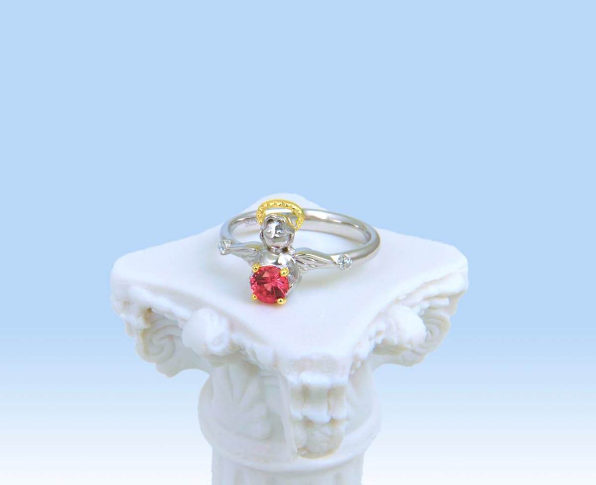 gemaca123's tweet image. #RT 
마카공방의 올 해 첫 프로젝트 
"당신 곁에 날아온 작은 천사 &amp;lt;수호천사 링&amp;gt;"이 공개되었습니다!
귀여운 나만의 수호천사를 만나보세요👼👼
링크속 텀블벅 알림신청 해주시면 너무 감사할 것 같습니다🥹

펀딩 성공 시 rt 추첨 한 분께 해당 펀딩 제품을 선물로 드립니다
tum.bg/TIs81d