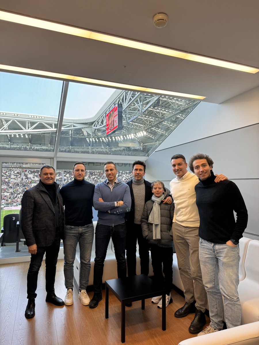 AlessiGio's tweet photo. @juventusfc https://t.co/MnAqRxbQfJ