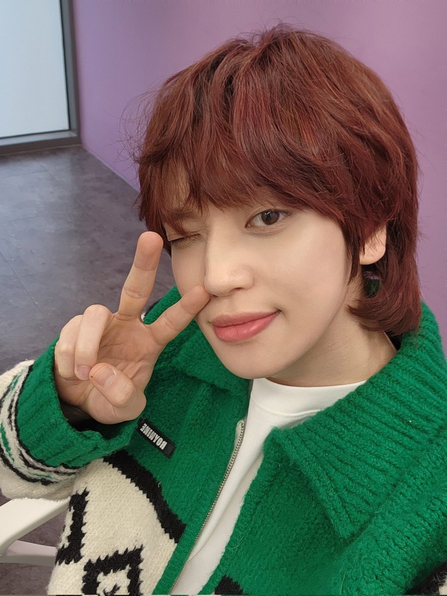 [#녤모닝👋]

녤모닝~~~
또 이렇게 한 주가 시작됐어!
이번 주는 뭐해?!
나는 연습도 하고~ 운동도 하고~
엔리스도 만나고~?
이번 주도 행복한 일주일 보내보자!!!

#니엘 #NIEL