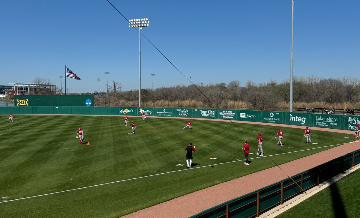 iubase.com tweet media
