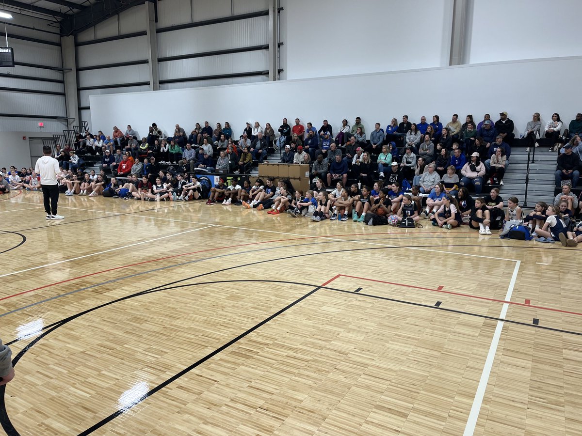 WVTbasketball's tweet photo. We had an awesome time kicking off the season with all of our coaches and players under one roof! Excited to get the season started! 🔵⚪️ https://t.co/hgoiAu2XiA
