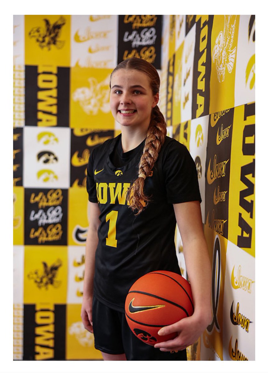 Chloe Johnson #5 tweet media