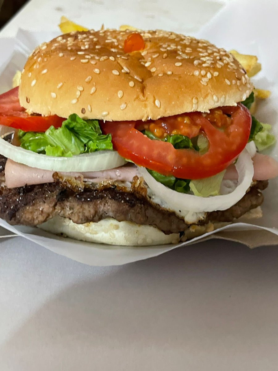 Está Noche 
Maxi Burguer 🔥
Cooking Tilisarao
Pedidos 2664018091
Dale laik (🤪)