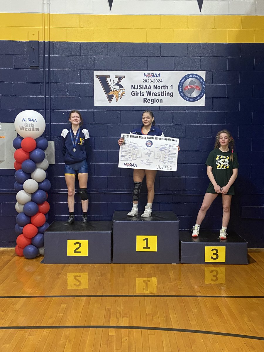 🐎Congratulations 107 Madelyn Carmichael 3rd place North Region 1!! On her way to AC- First Montville Female Wrestler to advance to Individual State Tournament - ☠️🔥🤼@MustangsMTHS @MTHSStampede @GardenStateHSW @bigstatesports @MontvilleTAP @MTHSAthBoosters @dailyrecordspts