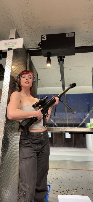 I'll protect you bb gurl https://t.co/RKqemAkmBp<a href="/tag/newprofilepic"class="tags"><span>#newprofilepic</span></a>