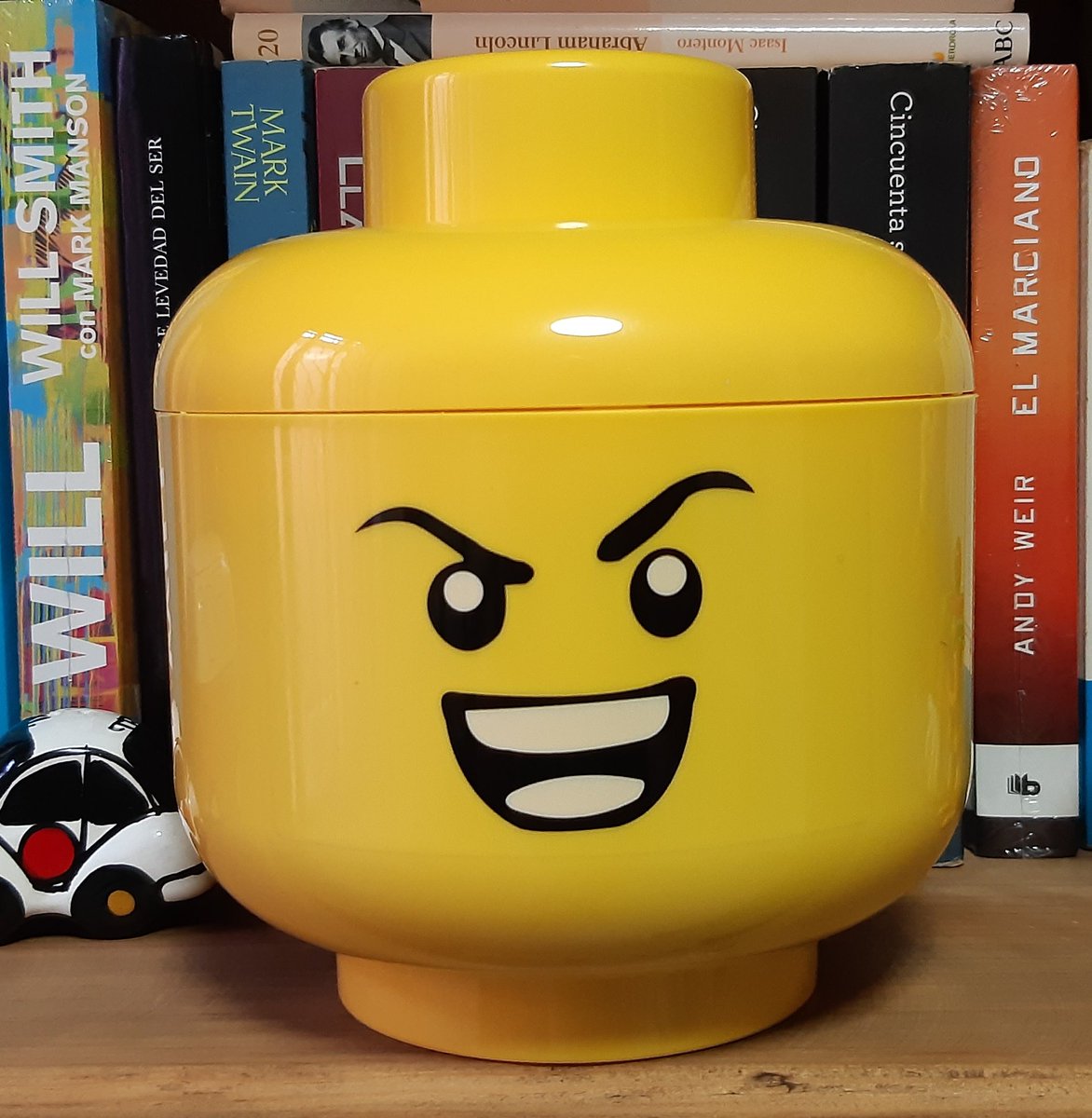 aldroalvarez's tweet photo. Awesome!

#LEGO #legohead #seriousplay #working https://t.co/VYFXN98nHw