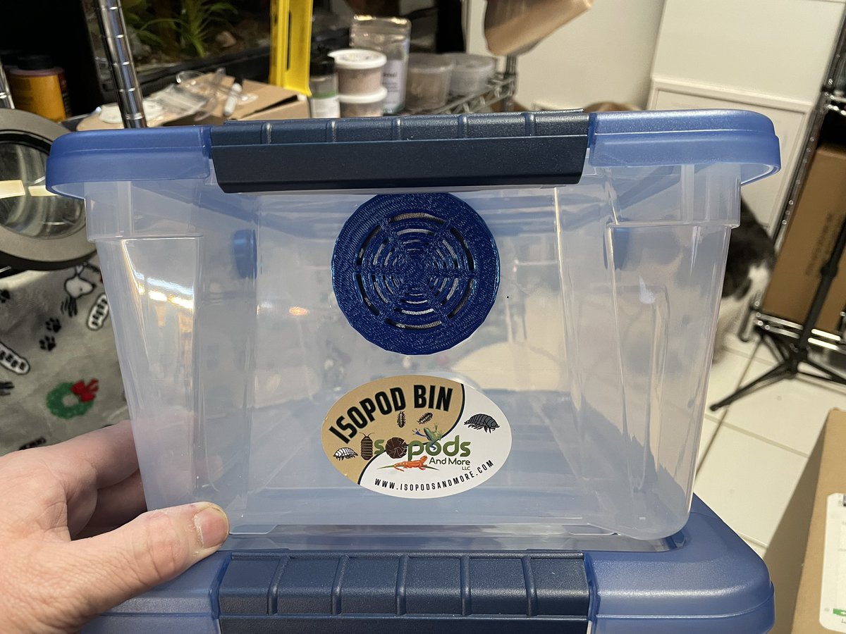 IsopodsAndMore's tweet image. New Blue Isopods Bins now Available

#isopods #isopodbins #livebioactive #isopodsandmore