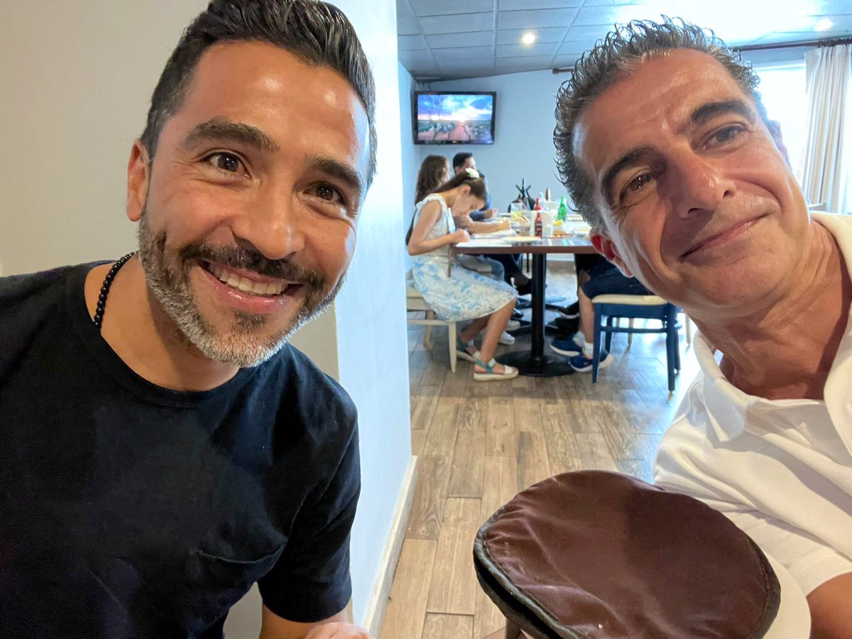 Caso curioso en México🤷🏻‍♂️

Opiniones válidas pero con poca validez

-Juan Manuel Lillo, 2005 severamente criticado y hoy sigue siendo el “Mentor” de los mejores Entrenadores
-Renato Paiva, 2024 cuestionado, DT UEFA PRO, 17 años de experiencia en Europa y campeón en Ecuador