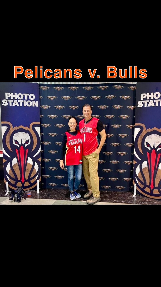 lisascalisa's tweet image. #pelicansgameday