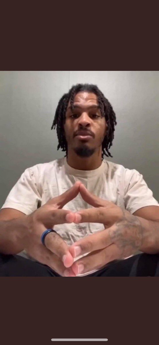 NMtankedd's tweet image. Et was the mvp of this reunion. Zeus got they moneys worth