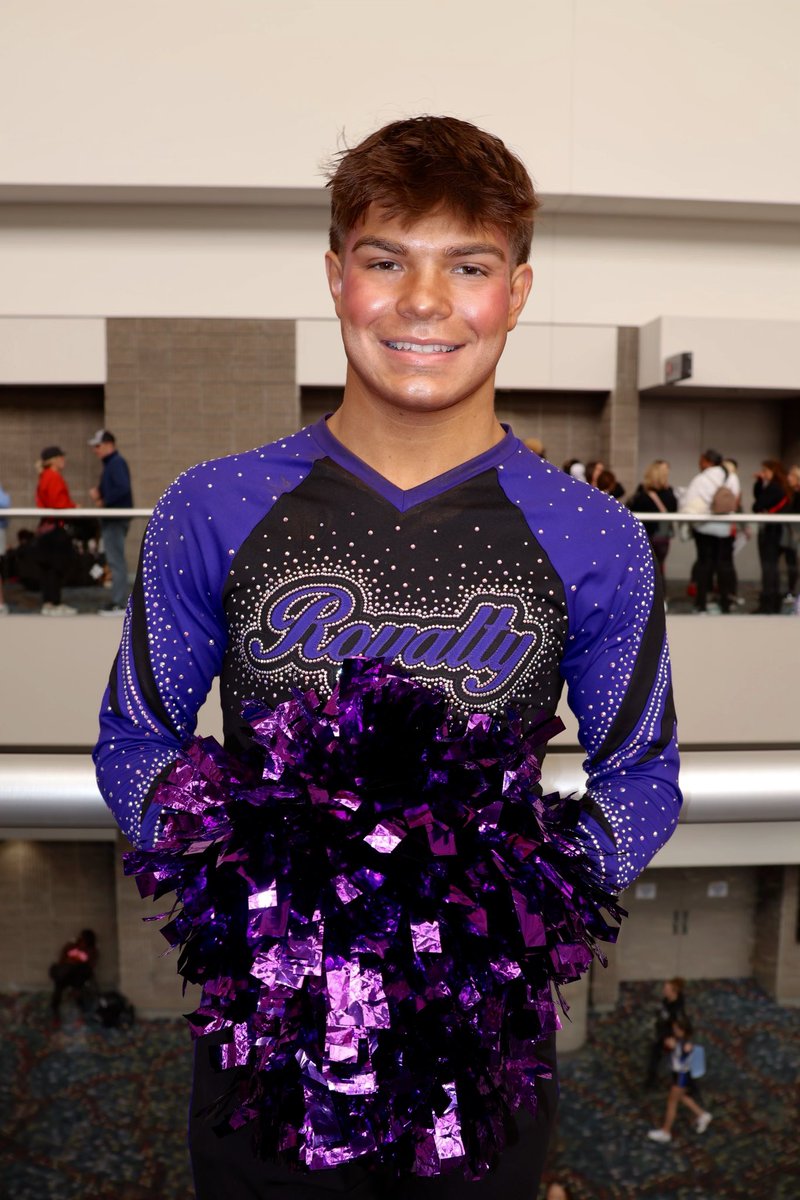 ReidSnow5's tweet photo. happy NCA week😇👑💜 https://t.co/nTjwx3hY2p