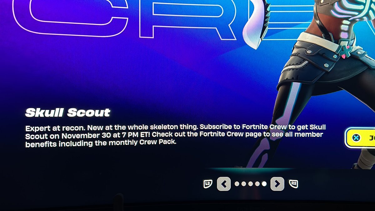 CinderMel91's tweet photo. Um @FortniteGame I think this was an oopsie? Or are we time traveling? https://t.co/nJgE3EKX38