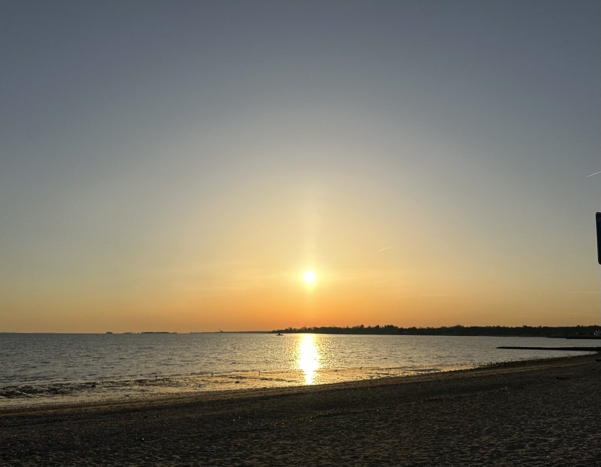 31F at Sasco Beach on Sunday evening #southportct #fairfieldct