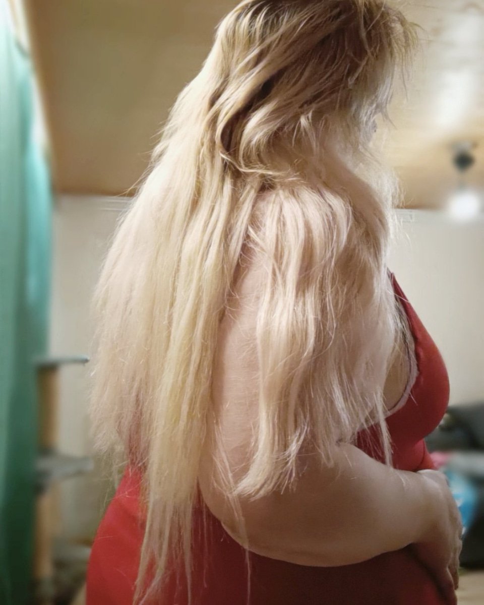AuroraWeronica's tweet photo. The girls with messy hair and thirsty hearts 💕

Link in bio

#onlyfans #LongLiveLove #longhair #blonde #woman #women #cute #onlyconnect #onlyfansgirl #lust #myheartisalwaysyours https://t.co/nLHYKfTJI2