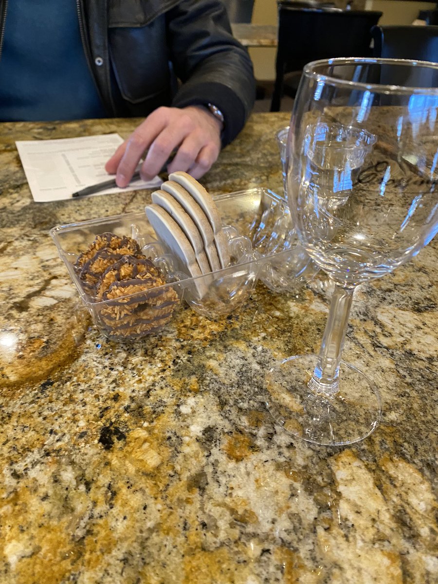You know you’re in for a disappointing wine tasting when they give you Girl Scout cookies to cleanse your palate.