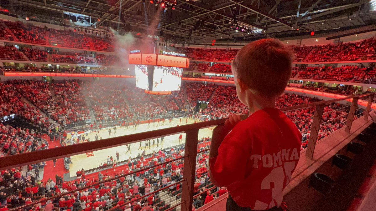 elsie4's tweet photo. #huskers https://t.co/anIxGbZmQK