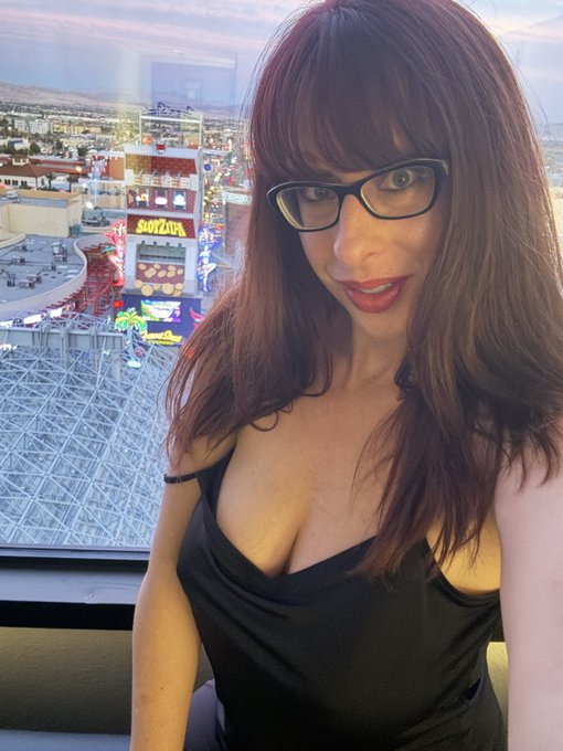 #LasVegas 🎰 https://t.co/InEBgKVm6a<a href="/tag/lasvegas"class="tags">#LasVegas</a>