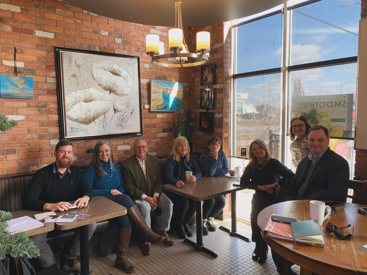 ChrisBorgia8's tweet photo. Thanks to Whitby Mayor Elizabeth Roy, Councillor Niki Lundquist, Don Terry, and everyone else on a great discussion to bring healthcare closer to home for Durham residents with a new hospital. Check out the campaign! Link https://t.co/z4GyZDNl64 https://t.co/IAxdrNG7Qc