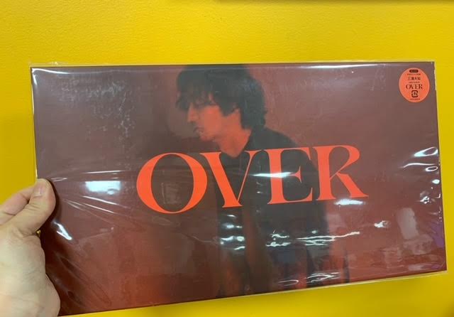 \\好評発売中！//
2月14日発売📅
【＃三浦大知】
約7年ぶりとなる待望のアルバム『＃OVER』
収録曲はすべて今作の為に制作された
新曲10曲収録！✨

10曲目「Everything I Am feat. Furui Riho」では
北海道出身シンガーソングライター
＃FuruiRiho 参加🩷🫶

▼商品情報
tower.jp/search/item/%E…