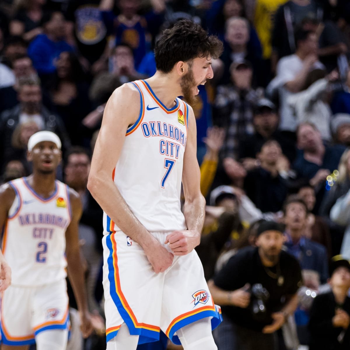 Chet Holmgren today

29 points
8 rebounds
7 assists 
3 blocks
1 steal
11/16 FGA
5/8 3PA

First player EVER with 100 3PM, 150 AST &amp; 150 BLK in a season