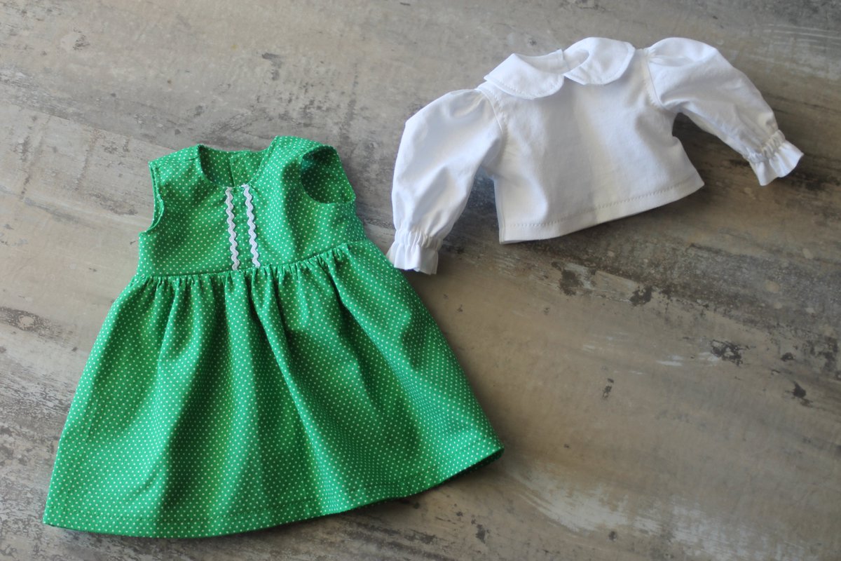 Kelly Green & White Pindot Baby Doll Jumper with White Cotton by HandiworkinGirls etsy.me/4c1xCH8 #SMILEtt23 #handmadelove #giftsforgirls #dolldress