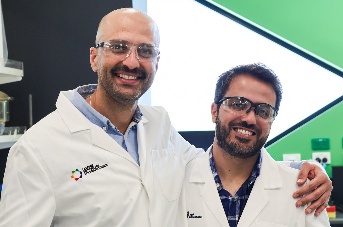 LIMSLTU's tweet photo. Dr Saimon Moraes Silva (LIMS &amp; @SABE_latrobe) and Dr Dênio Emanuel Pires Souto (Universidade Federal do Paraná, Brazil) have been friends for more than ten years. Now, they are collaborators forging research ties between Australia and Brazil. Read more: https://t.co/yAZ2PvdE42 https://t.co/kUELyTxGND