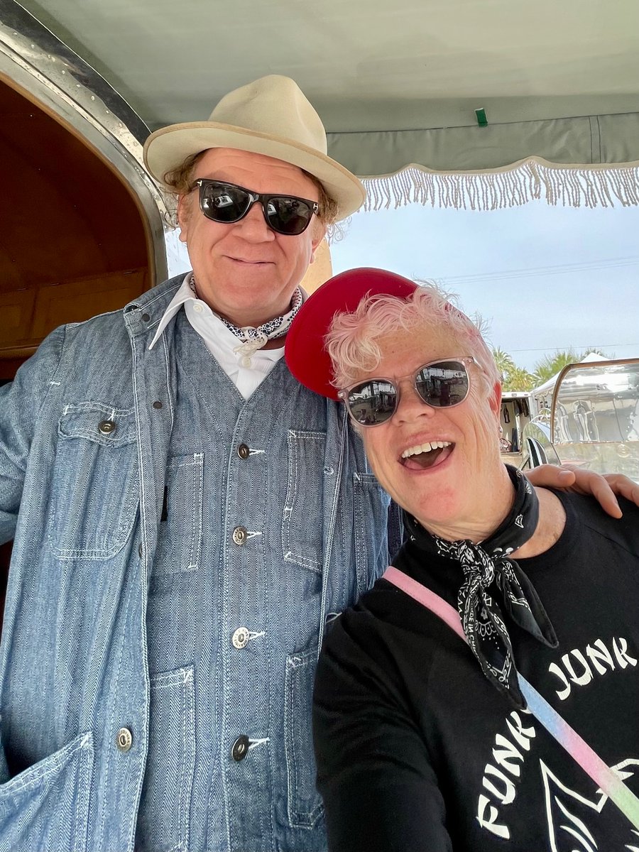 Star struck at today’s Vintage Trailer Show that’s my favorite part of @ModernismWeek!! Selfie with THE amazing John C Reilly. Wanna know why he was there?