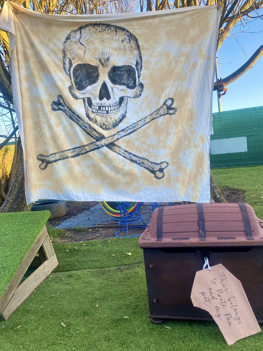 Oh my goodness! Look what has washed up in Reception’s garden over the weekend! I wonder who this sail and treasure chest belongs to?! 🤔🏴‍☠️⚓️🏝️<a href="/ReceptionP_CCPS/">Year Nursery P at Croxteth Primary</a> <a href="/CroxtethC/">CroxtethCPS</a>