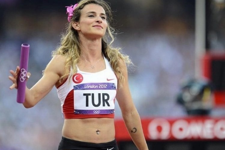 ❗Bilgilendirme 
Acun Medya yetkilileri tarafından yapılan açıklamaya göre Pınar Saka'nın sağlık durumu gayet iyi. Kendisine yapılan bu insanlık dışı şiddetin Acun Ilıcalı tarafından cezasız kalmamasını temenni ediyoruz. 
#PinarSaka #Survivor2024AllStar #Survivor2024 #Survivor