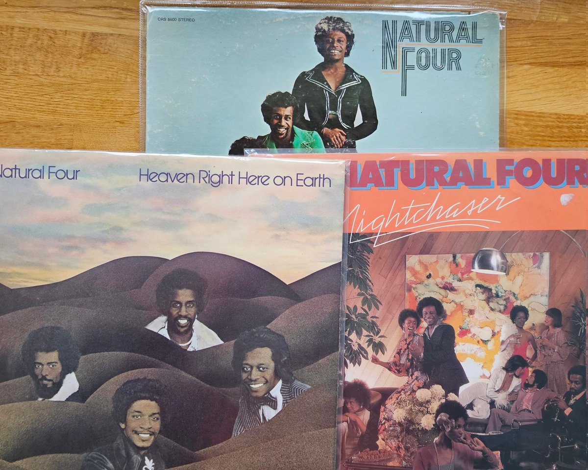 Pulling a few off the shelves to maybe trade or sell to a backdrop of Hutson & Tufo inspired #Soul #Mondayvibes