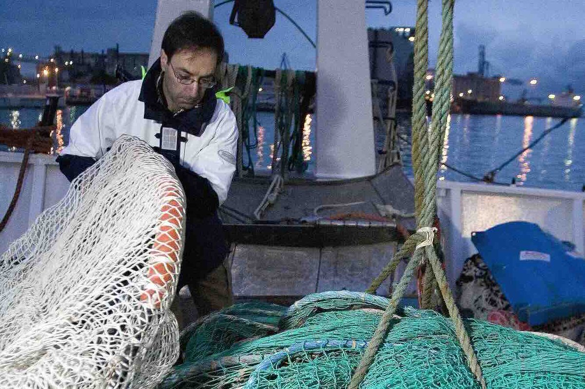 E' partito a dicembre 2023 il progetto DecarbonyT “Decarbonisation of the fishing fleet in the Mediterranean and Black Sea” (decarbonyt.eu) coordinato da Antonello Sala di IRBIM CNR di Ancona e con la collaborazione di 16 centri di ricerca italiani e internazionali.