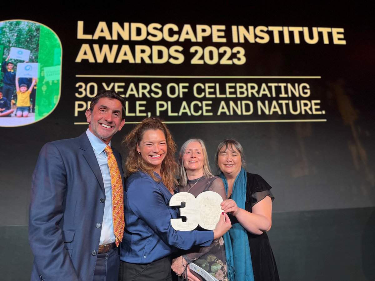 EU green research (@eugreenresearch) on Twitter photo Congrats to <a href="/urbangreenUP/">URBAN GreenUP</a>'s pollinator project in Liverpool! ๐
The project won the "Excellence in biodiversity, conservation, and enhancement" category at the #LIAwards2023.
The award honors projects tackling the #biodiversity crisis.
Get inspired๐ europa.eu/!GW76Qv Congrats to <a href="/urbangreenUP/">URBAN GreenUP</a>'s pollinator project in Liverpool! ๐
The project won the "Excellence in biodiversity, conservation, and enhancement" category at the #LIAwards2023.
The award honors projects tackling the #biodiversity crisis.
Get inspired๐ europa.eu/!GW76Qv