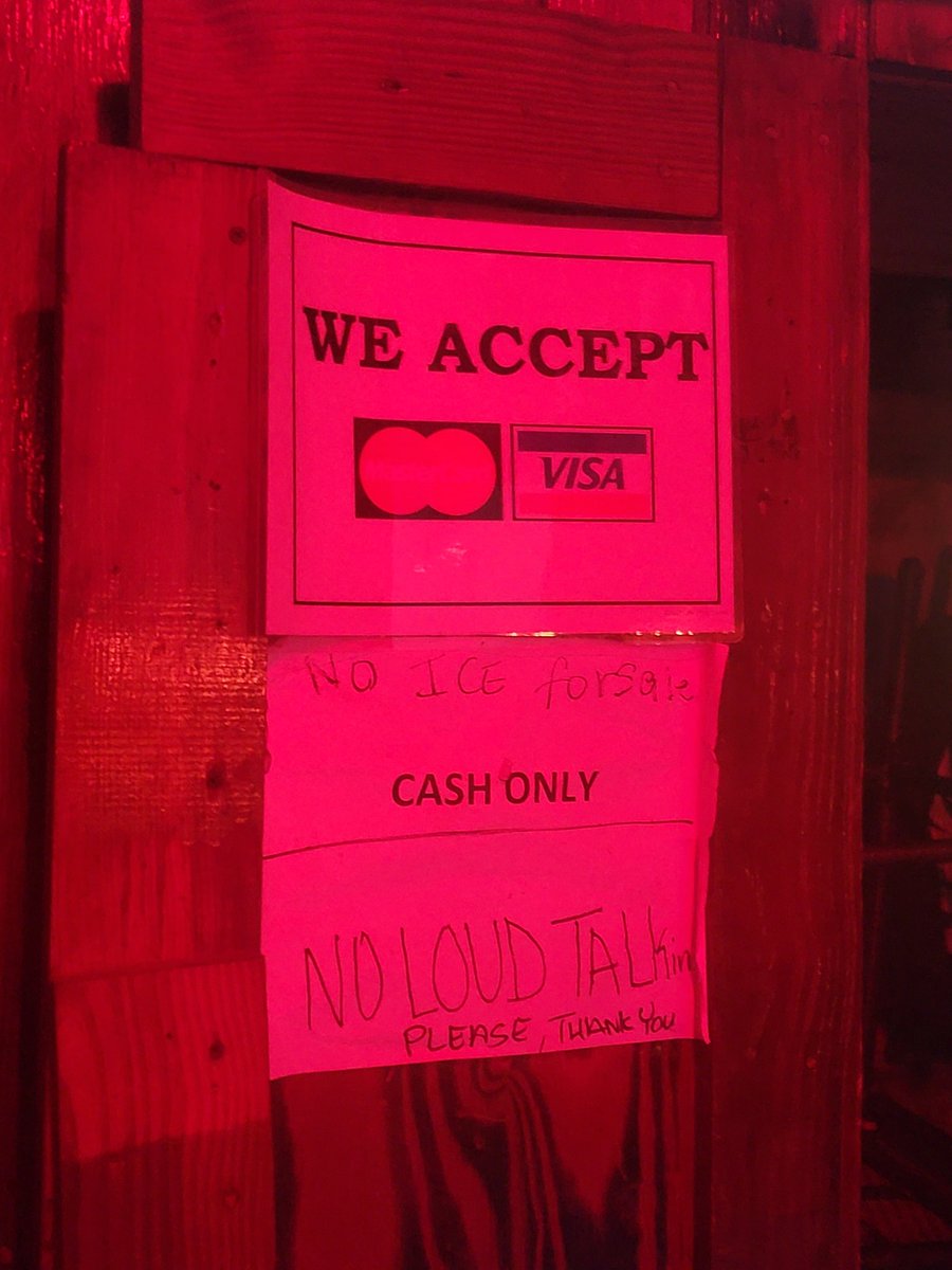 georgesutton's tweet photo. In the Bahamas, payments is complicated... https://t.co/dKM3lsQlG6