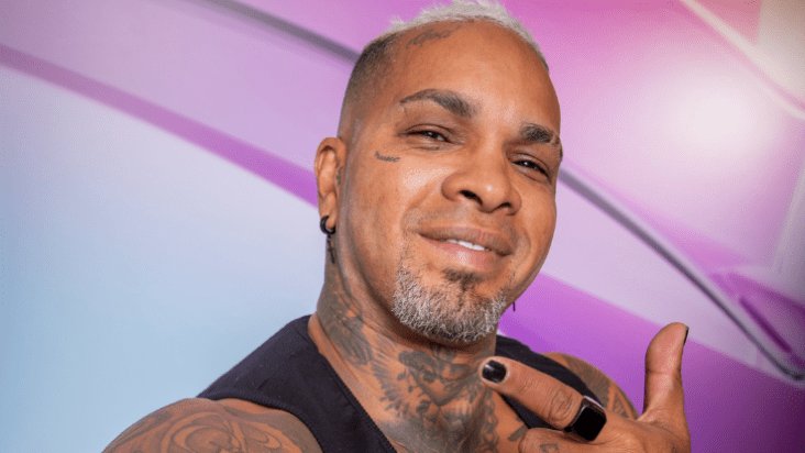 toptv90's tweet photo. Quem sai nesse paredão?
❤️ Nanda Loba
🔄 Rodriguinho
#BBB24 #RedeBBB #Paredão #foraNanda #ForaRodriguinho #ForaFernanda https://t.co/dewzlYMnK1