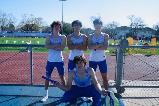 The quartet of Marino, Fowler, Mathews & Ringwald in a solo effort this weekend at the 2024 Dick Phillips Relays broke the DMR School Record of 11:04 by running 10:33.85 to open the season at  # 3 in the nation! #KnightsStandOut