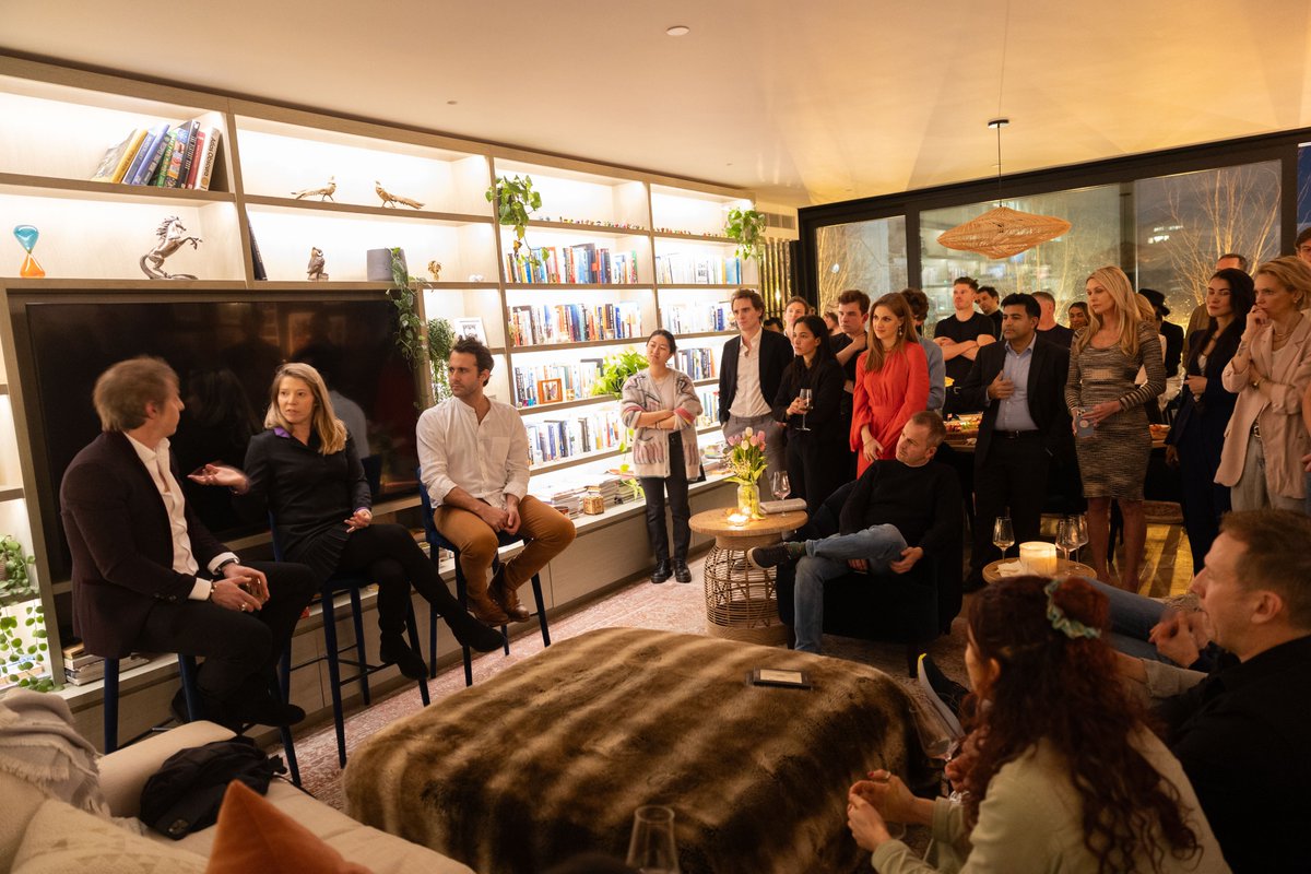 GBx were delighted to partner with @firstminutecap to bring our UK ecosystem together, last week in London.

Thank you to @acton (Calm) for hosting the community at home, and to @spencer_crawley (Firstminute) and @Nik_Quinn (Lightspeed) for sharing your pearls on fundraising 🇬🇧🌉