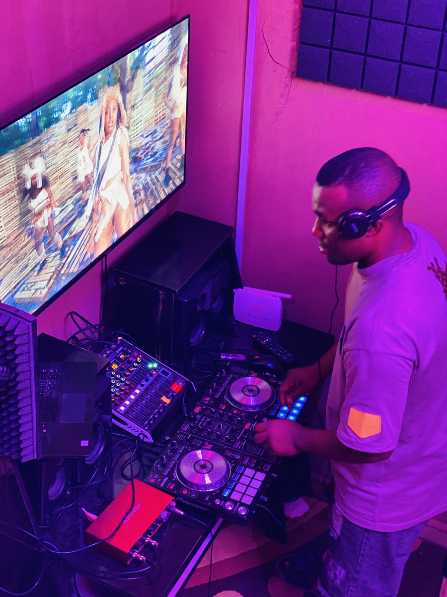 DJ GAMBIT 🎹 tweet media