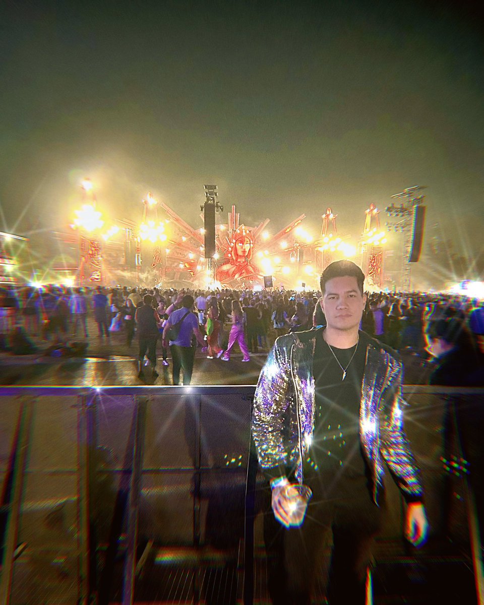 alejandroprimo_'s tweet photo. Last night #EDCMexico2024 https://t.co/5gUsh5yOUb