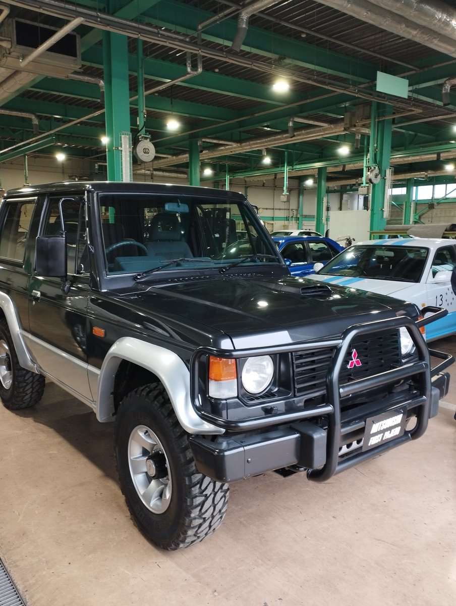 TIST_Automobile's tweet photo. 3月3日(日)スペシャルオープンキャンパス❗4WDオフロード体験になります😆ぜひご参加お待ちしています👍#筑波研究学園専門学校　#整備士国家資格　#自動車整備大学校　#自動車整備　#自動車整備専門学校　#板金　#塗装　#自動車修理　#自動車整備士　#国家資格整備士　#メカニック　#tist https://t.co/fZnZJ6AZxq