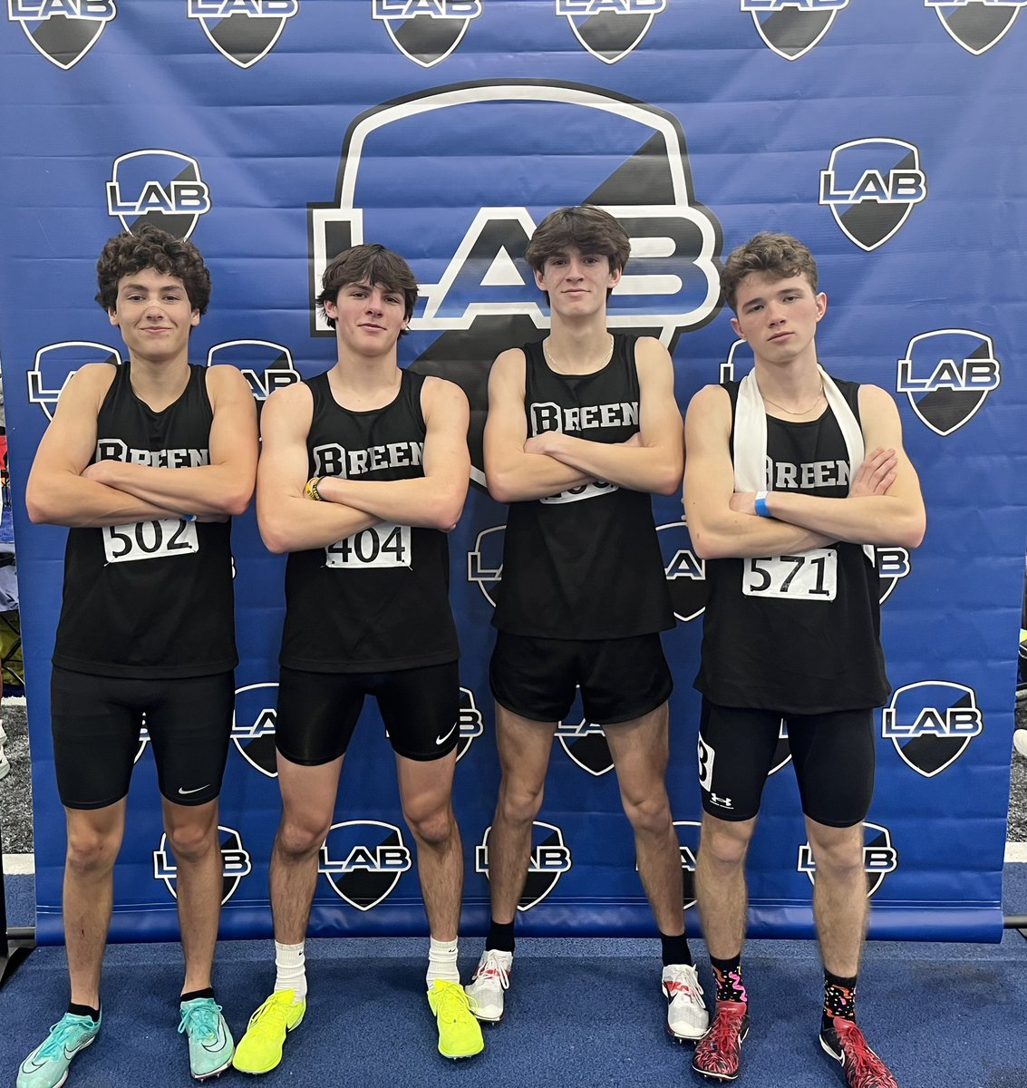 b1akepear's tweet photo. MITS State Finals 2024
Had lots of fun on Sunday with my boys in the relays as first leg. Finished 6th place in the 4x800 and earned All-State. Slightly missed on All-State in the 4x400 with a 12th place finish. Glad to have these guys as teammates.
800 split: 2:00
400 split: :54 https://t.co/NOrbBtvK9m