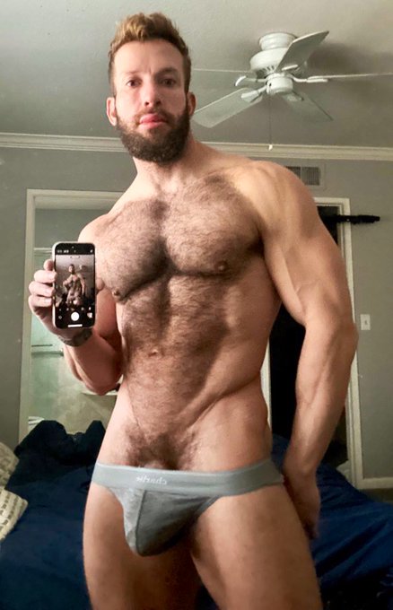 Watch Morgxn Thicke (he/they)'s leaked NSFW photo on TwXstars