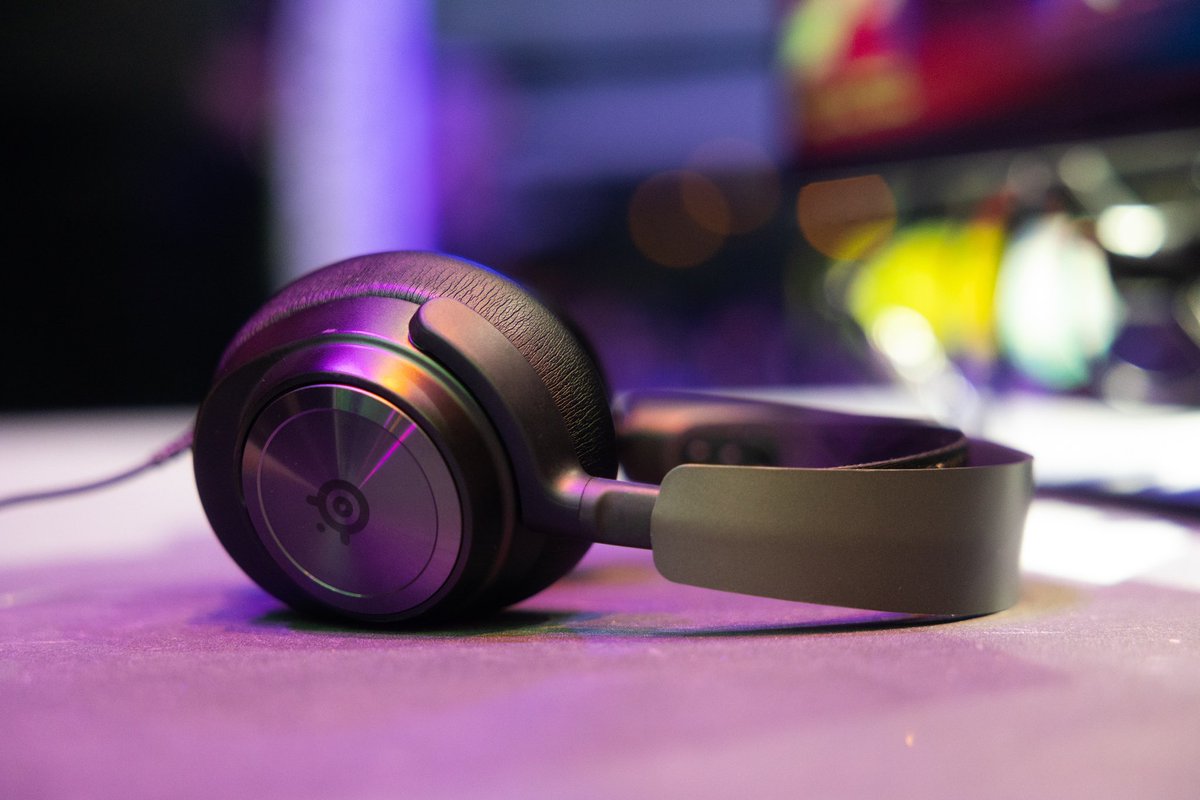 CapcomFighters's tweet photo. Big thank you to @SteelSeries for being the official headset sponsor for #CAPCOMCUPX!
The best audio for our players in their runs! https://t.co/jWrOdxEgcQ