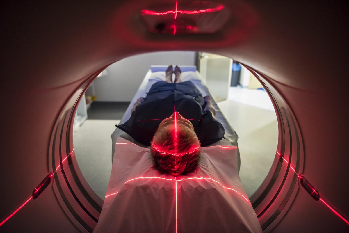 I'm regularly impressed by the capability of our #MonashUni researchers. A 5-minute full-body MRI scan is closer than we might think, with the help of a promising new AI method developed by Monash engineers:  ow.ly/axwU30sAgZm